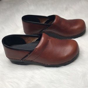 Dansko Size 40
